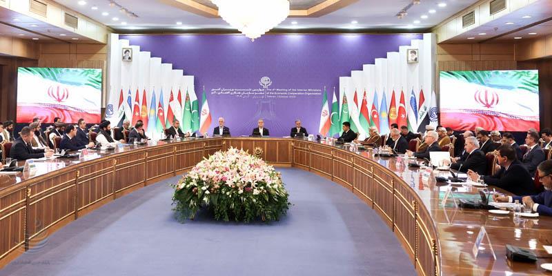 وزارتخانههای کشور نقش بیبدیلی در تأمین پیشنیازهای توسعه روابط اقتصادی و منطقهای دارند وزارتخانههای کشور نقش بیبدیلی در تأمین پیشنیازهای توسعه روابط اقتصادی و منطقهای دارند