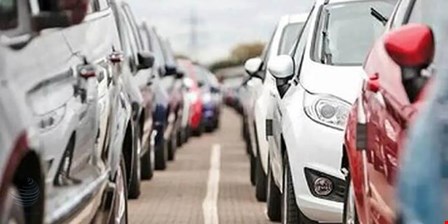 بازار خودرو در ایستگاه انتظار ورود دولت