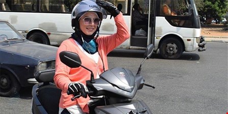 بازار کار زنانه شده؟ از پیک موتوری گرفته تا مشاور املاک