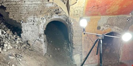 کشف خانه مجلل ۱۸۰۰ ساله زیر مدرسه