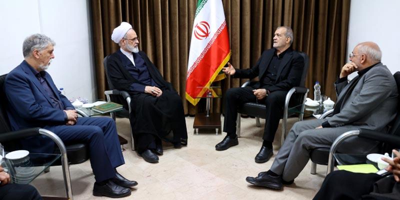 حفظ وحدت ملی مهمترین ضرورت عبور از شرایط کنونی است حفظ وحدت ملی مهمترین ضرورت عبور از شرایط کنونی است