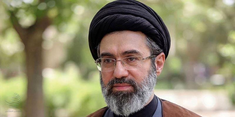 هر کار تفرقه‌انگیزی از هر فردی با هر جایگاهی در جهت مقصود دشمن است