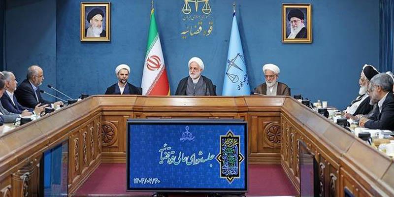 چوب لای چرخ فعالان اقتصادی بگذارند؛ برخورد می‌کنیم