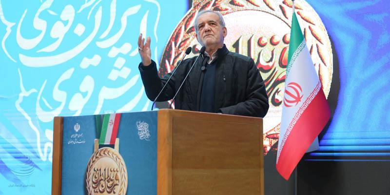 ایران با اتحاد و تلاش به قله‌های افتخار خواهد رسید
