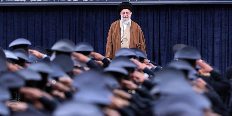 دیدار جمعی از فرماندهان نیروی هوایی و پدافند هوایی ارتش با رهبر انقلاب