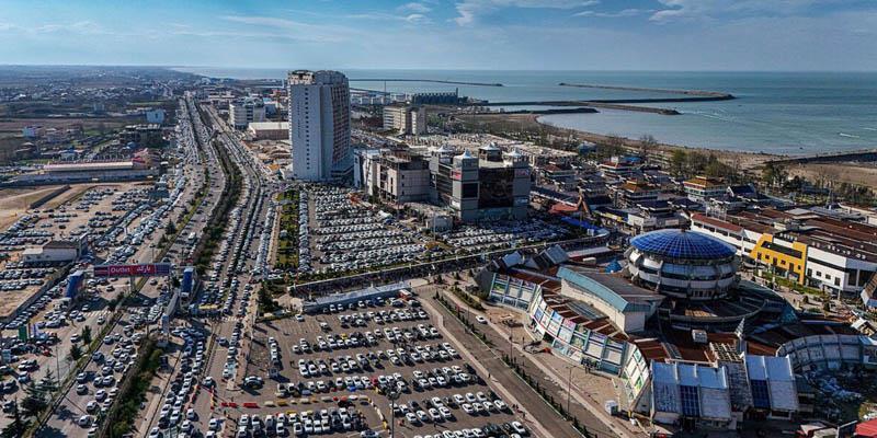 نقش مناطق آزاد تجاری در تحقق شعار سال ۱۴۰۴