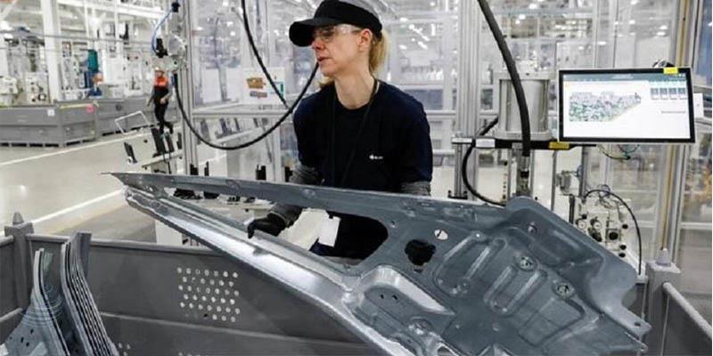 اجناس آمریکایی روی دست ماند! اجناس آمریکایی روی دست ماند!