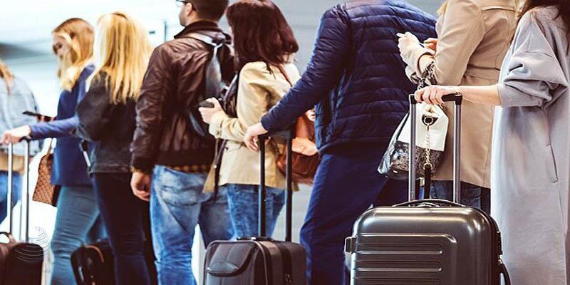 چند نفر در جهان سفر کردند؟