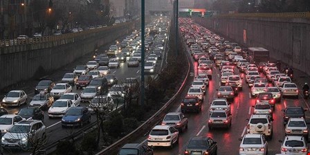 وقت‌‌‌کشی در ترافیک تهران؛ چند دقیقه؟